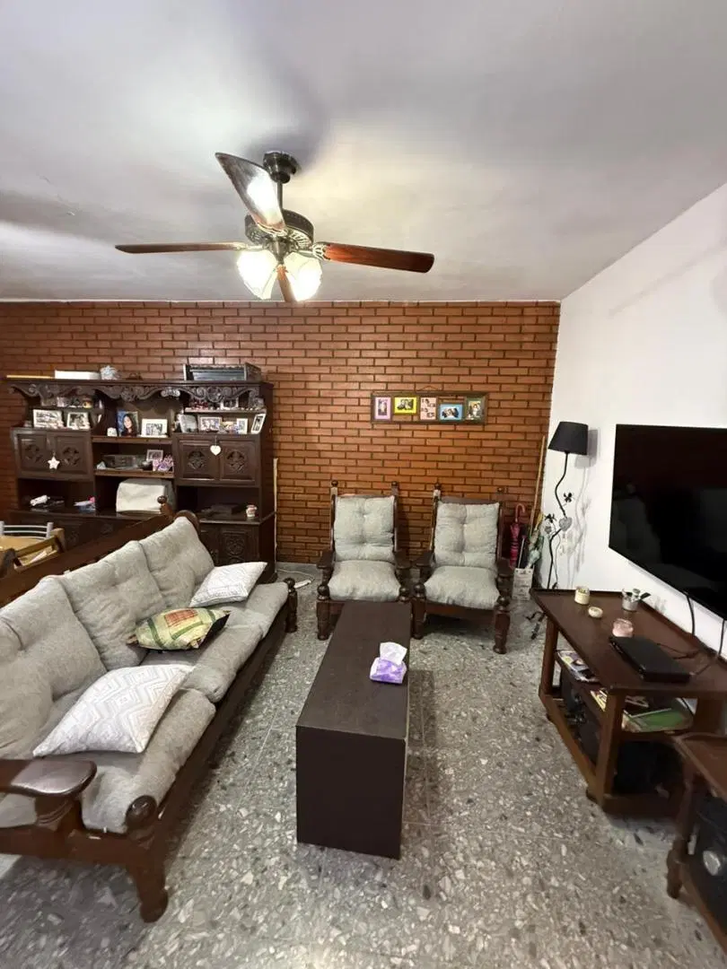CASA 4 AMBIENTES 1