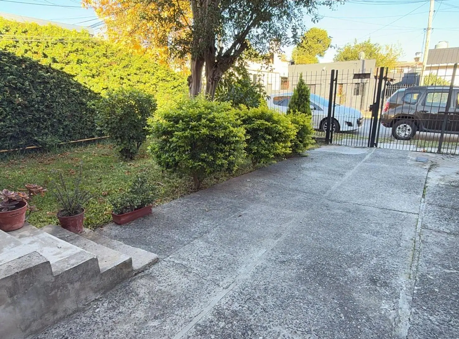 DOS CASAS EN MISMO LOTE 2