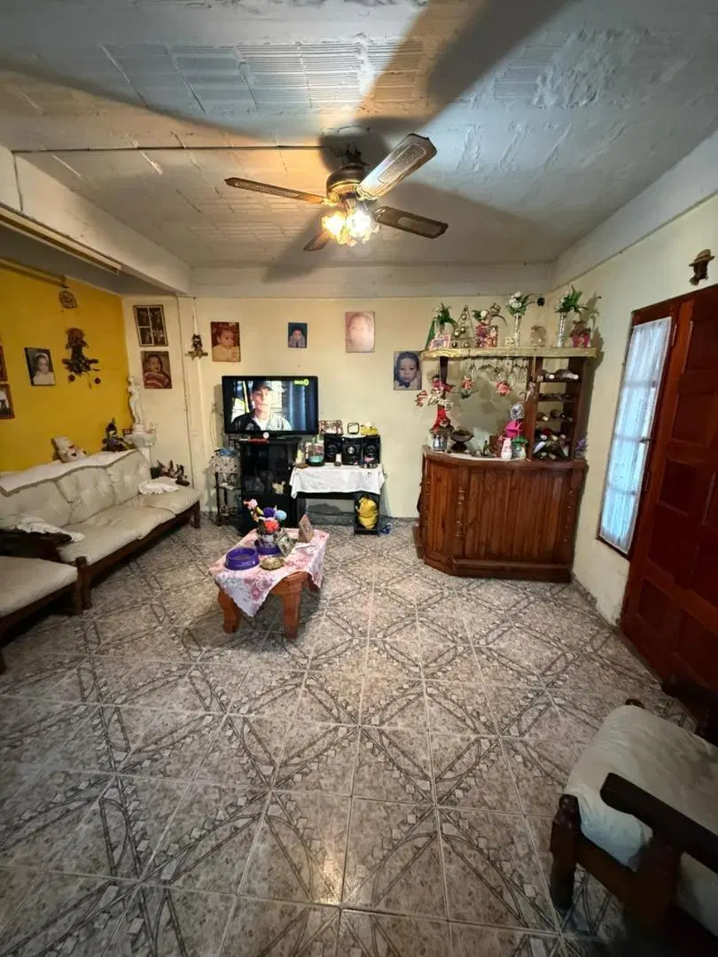 CASAS EN DOS PLANTAS 3 AMBIENTES CADA UNA MULTIFAMILIAR 3