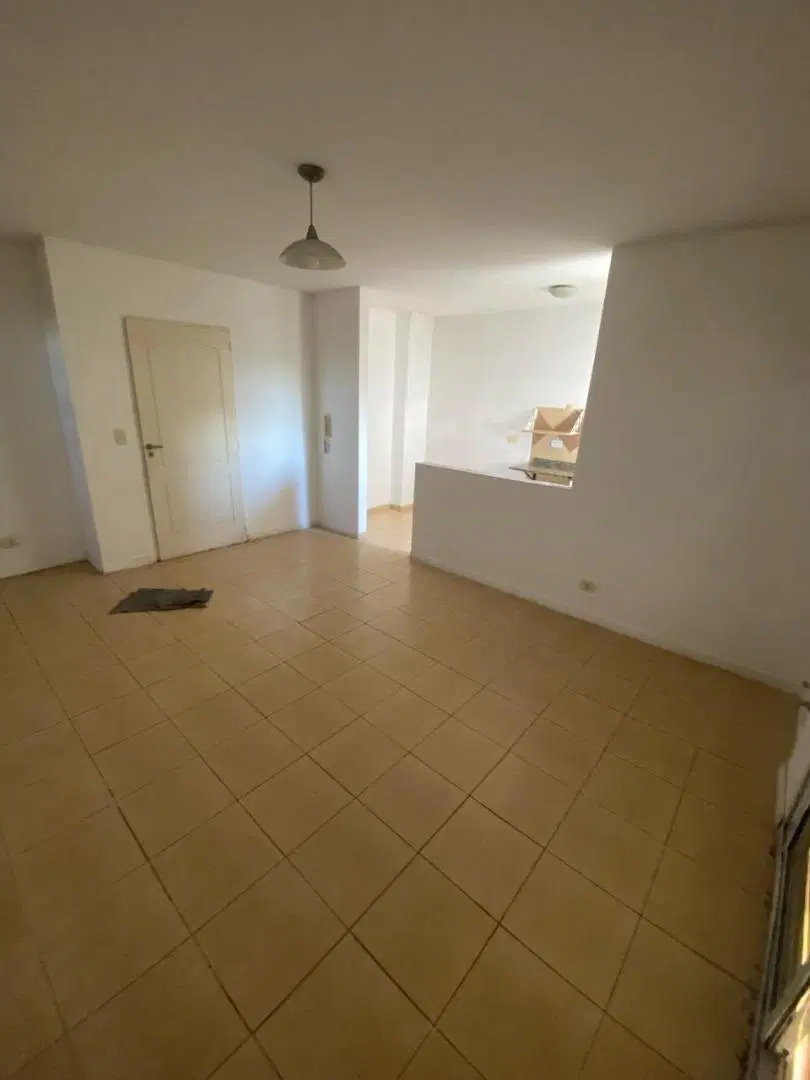 DEPARTAMENTO 2 AMBIENTES CON COCHERA 2