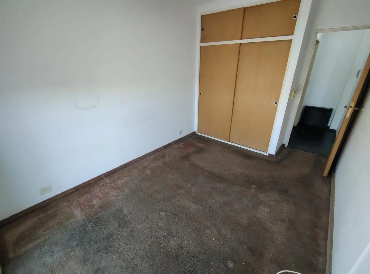 DEPARTAMENTO 2 AMBIENTES CON COCHERA 2