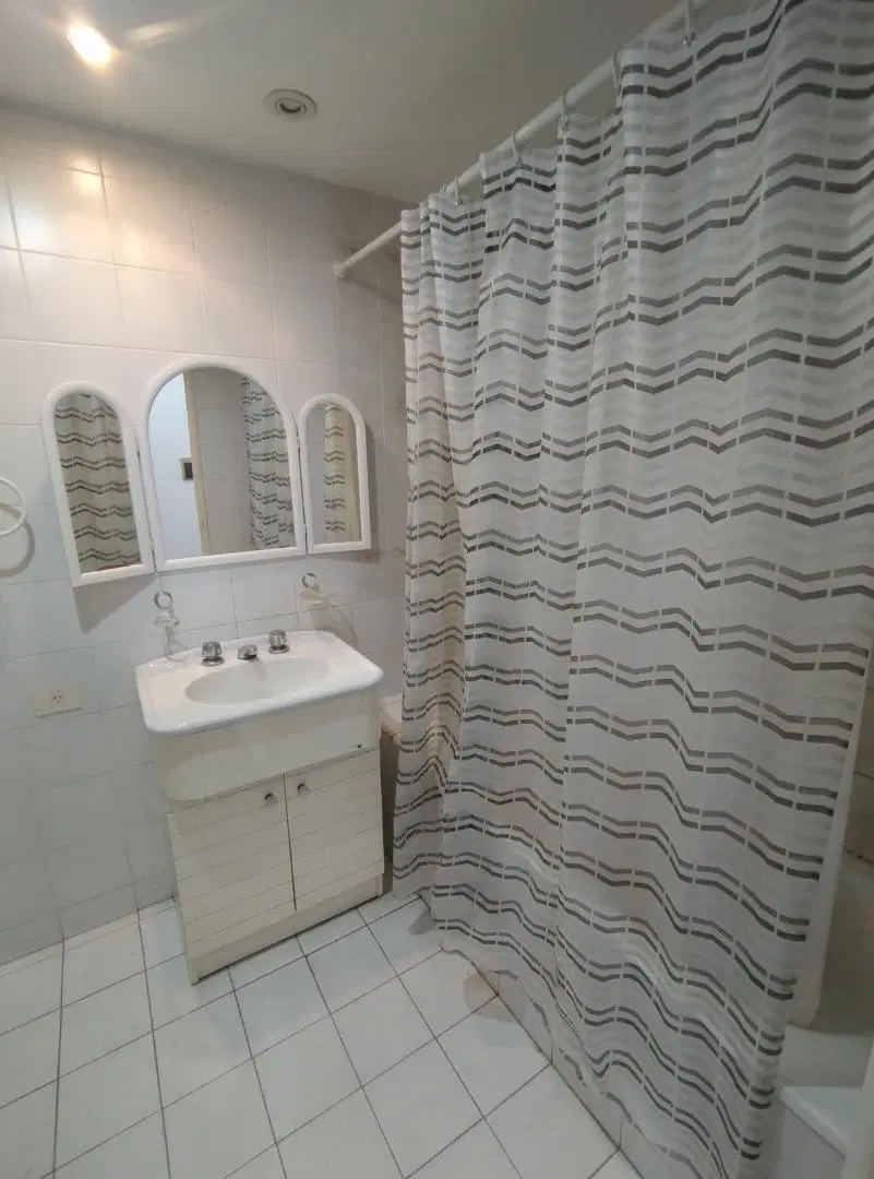 DEPARTAMENTO 2 AMBIENTES CON COCHERA 4