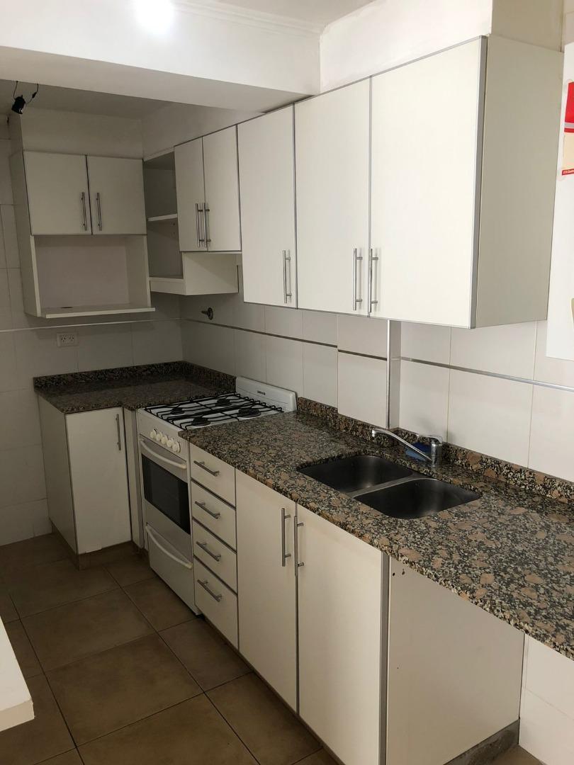 Foto de DEPARTAMENTO 2 AMBIENTES CON COCHERA, imagen 1