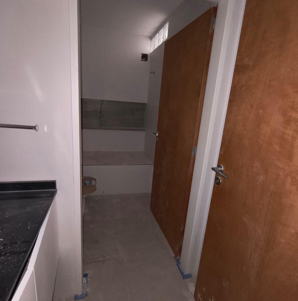 Departamento a Estrenar Divisible de 52 m² Más Patio, Baulera, en Microcentro. 3