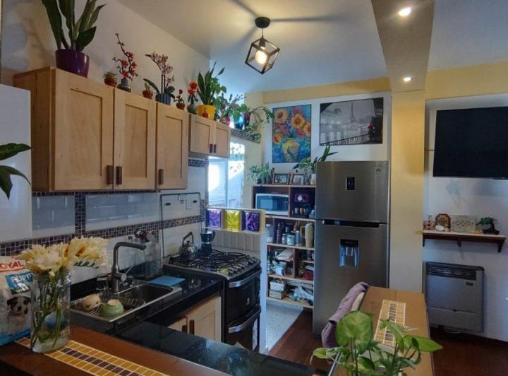 Venta departamento dos dormitorios  en República de la sexa. 4