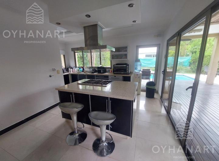 Foto de Casa Moderna con Estilo y Comodidades de Primera, imagen 3