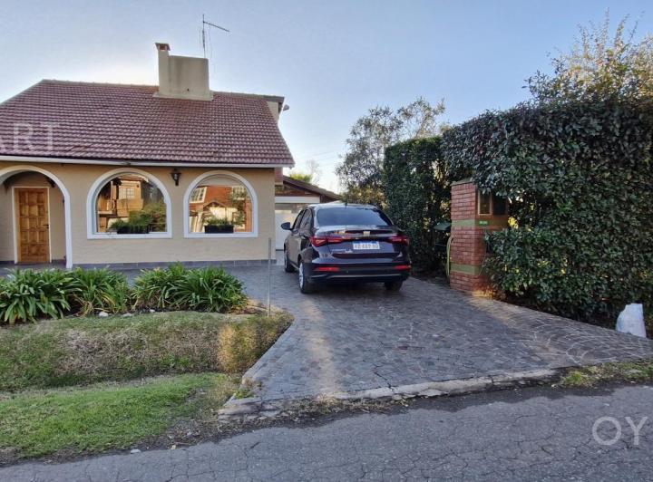 Excelente Casa en alquiler en Country Banco Provincia
