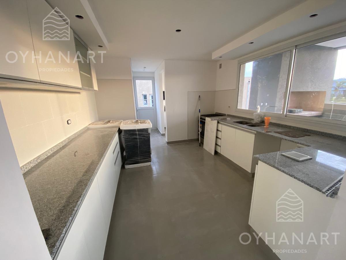 Foto de Casa a la Laguna en El Cantón Norte, imagen 2