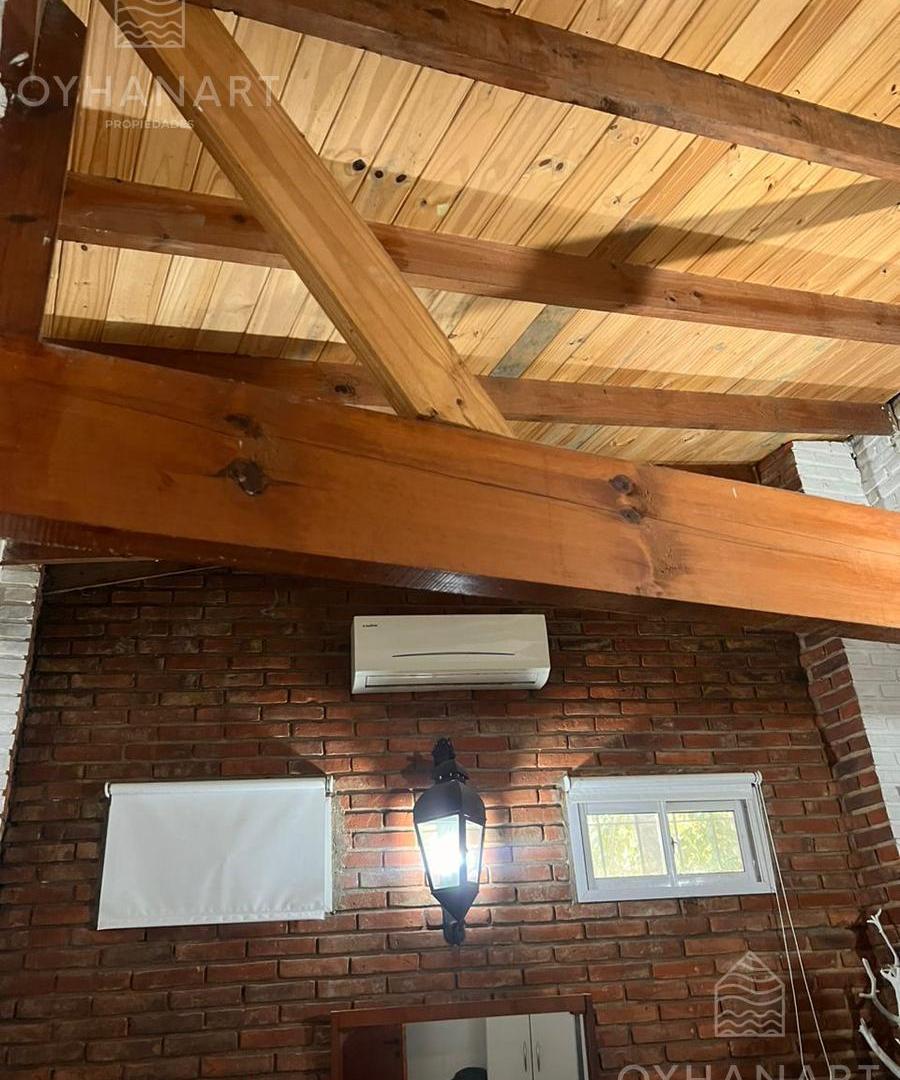 Foto de Terreno con casa tipo quincho y piscina, imagen 4