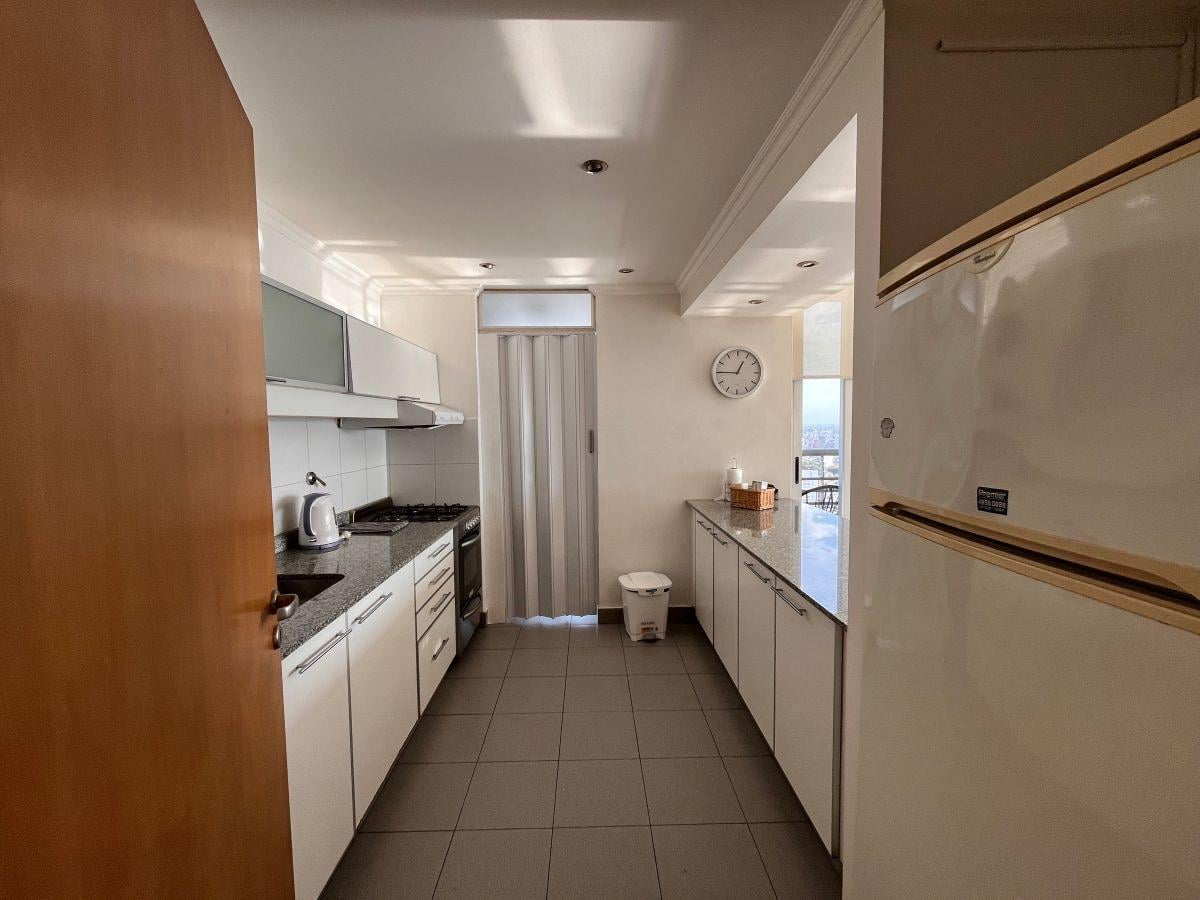 Foto de Alquiler 3 Ambientes amoblado - Incluye expensas - full amenities, imagen 2
