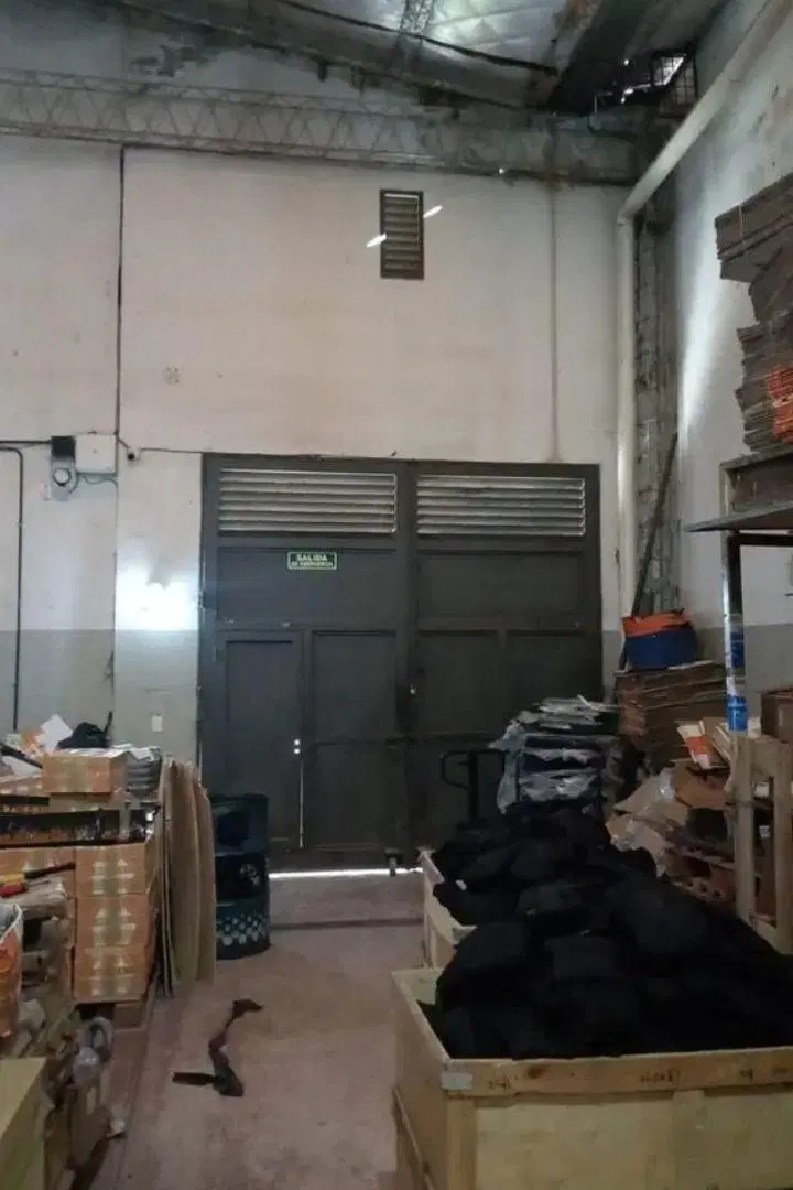 Excelente. Depósito comercial 1