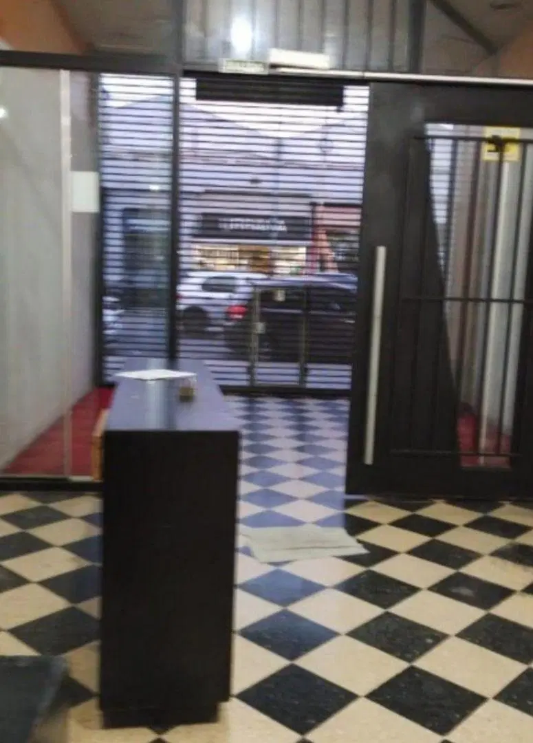 Excelente. Local comercial 2