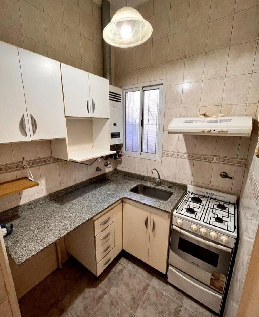 Foto de Excelente. Departamento 2 ambientes. Zona residencial. Acceso por, imagen 3