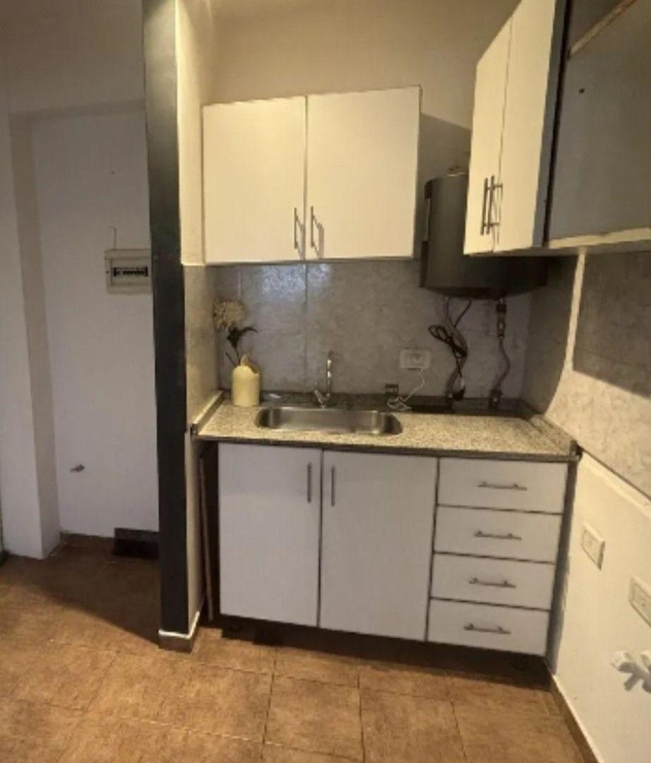 Foto de Excelente. Departamento 2 ambientes. Zona residencial, imagen 2