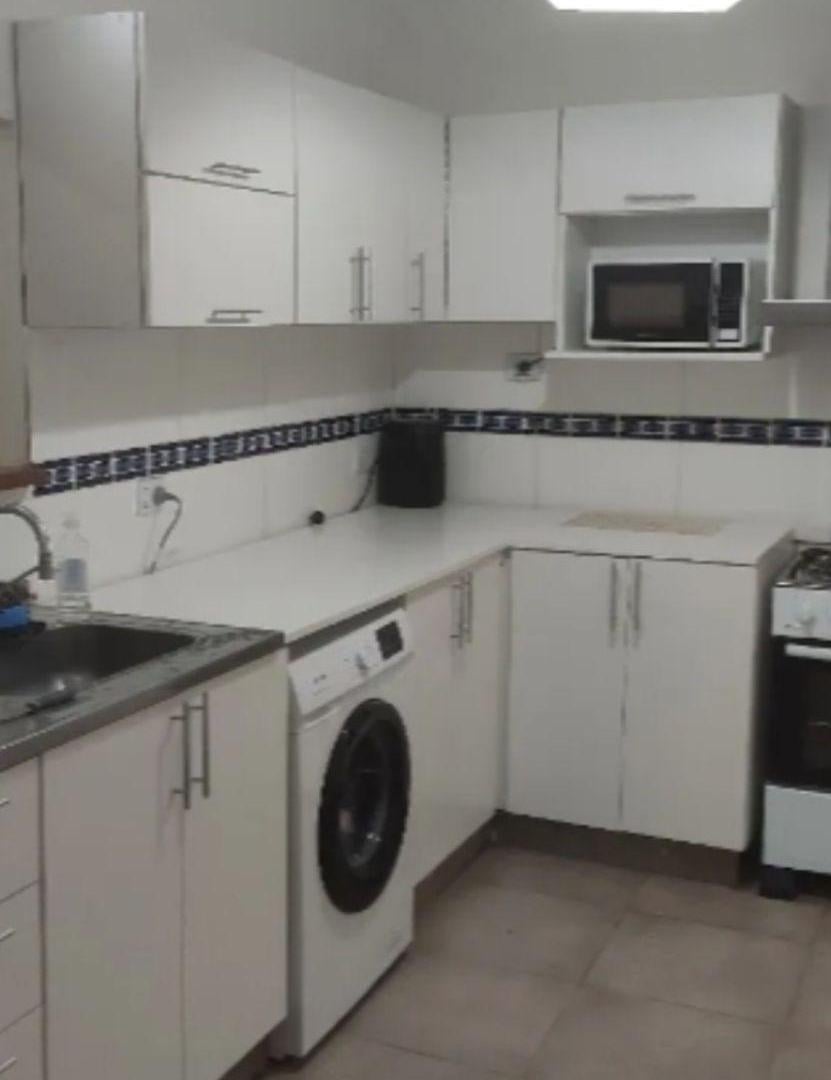 Foto de Excelente. Departamento 3 ambientes. Zona residencial, imagen 2