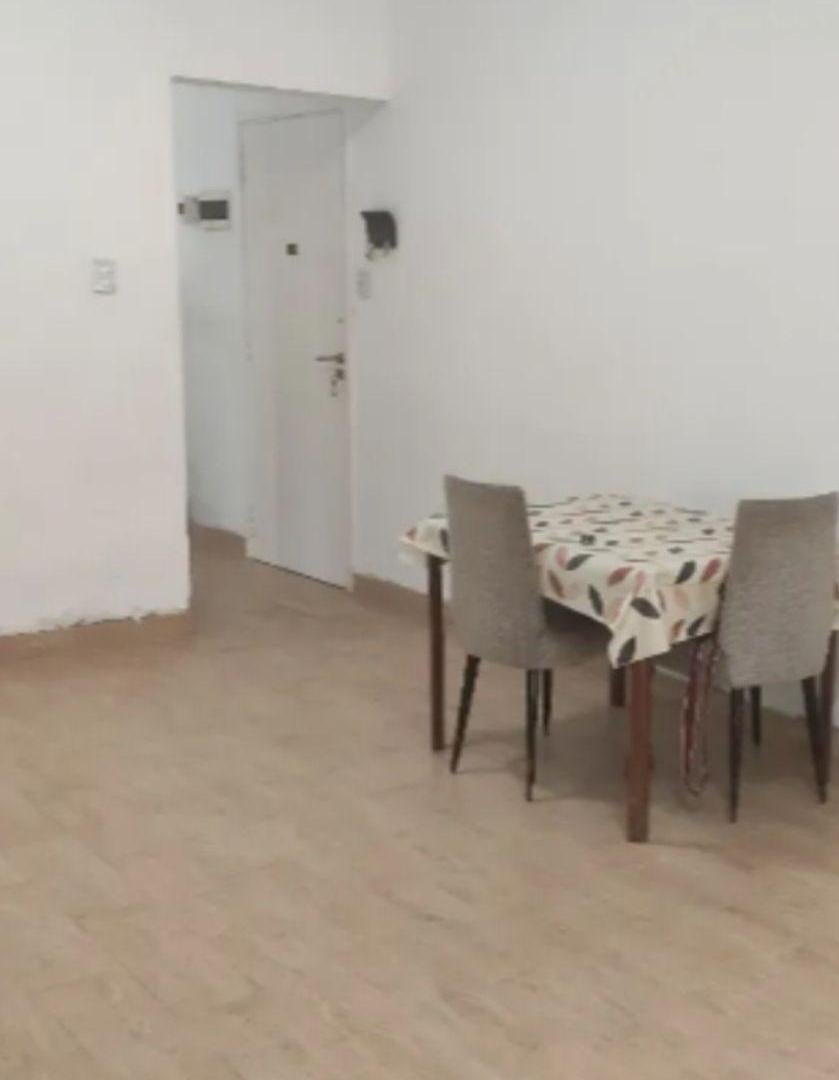 Foto de Excelente. Departamento 3 ambientes. Zona residencial, imagen 3