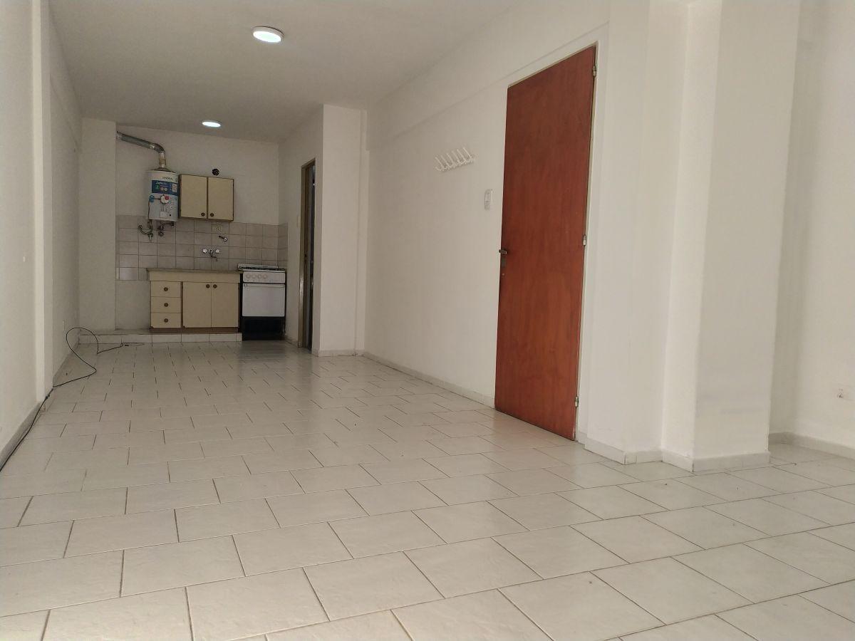 San Lorenzo 3309 2do piso
