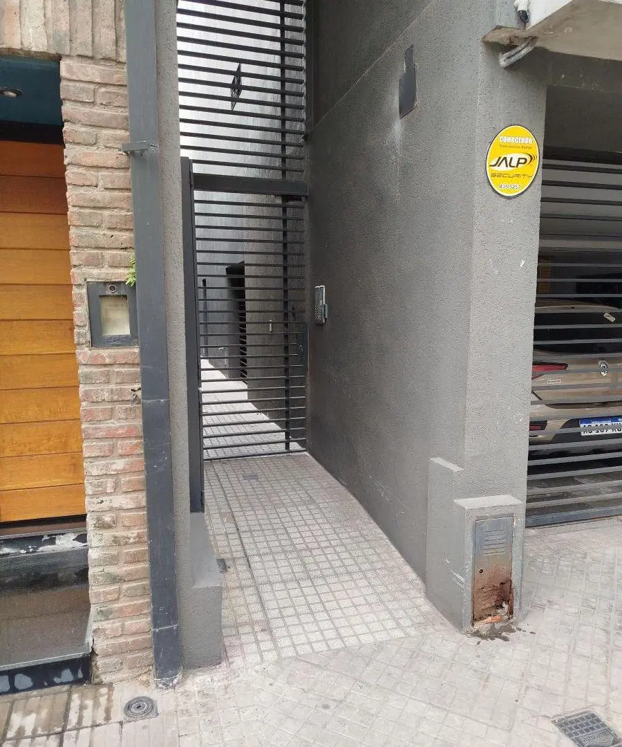 Suipacha 1245 ( Pasillo sin expensas - amoblado ) 3
