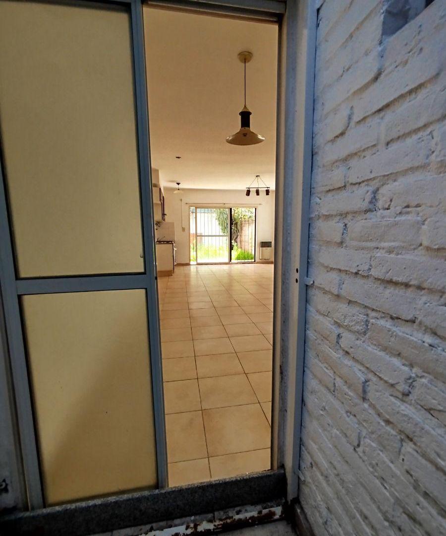 Foto de VENTA – MONOAMBIENTE CON AMPLIO PATIO – CONSTITUCIÓN 460, imagen 4