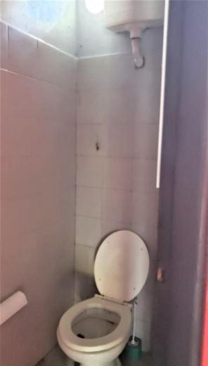 Local Comercial en Paseo Las Camelias 2