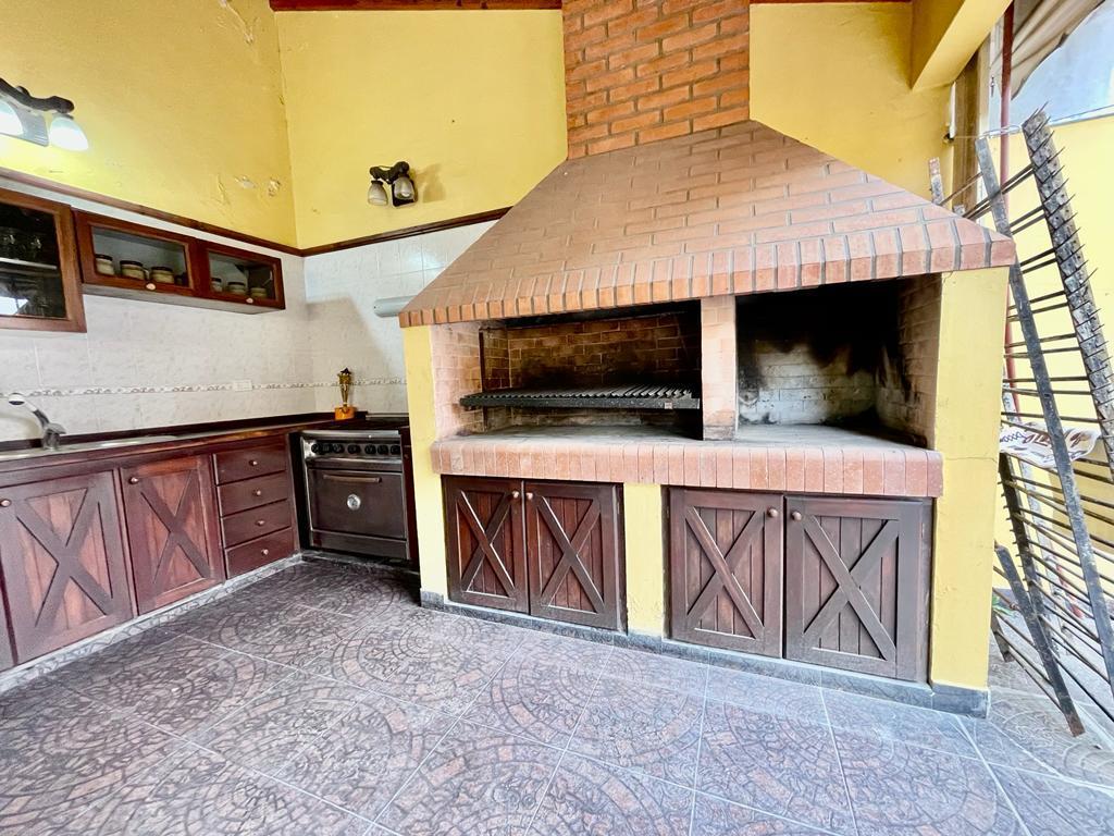 Casa en Venta en Mar del Tuyu 4