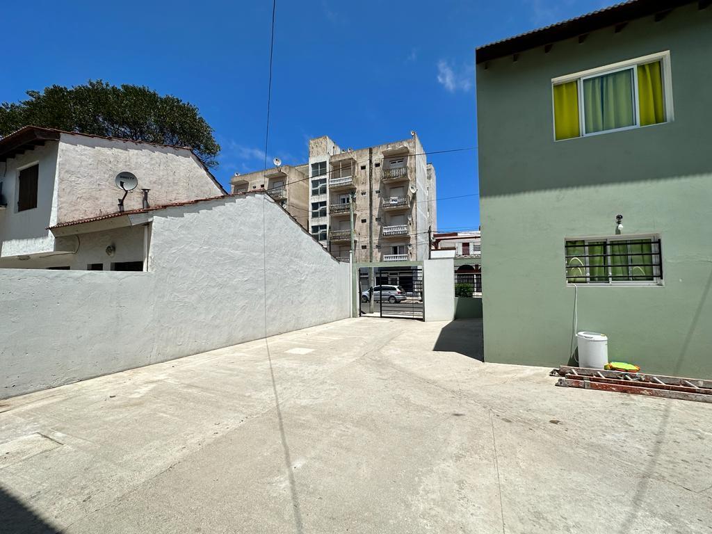 Duplex y Deptos en Venta en Mar del Tuyu 2