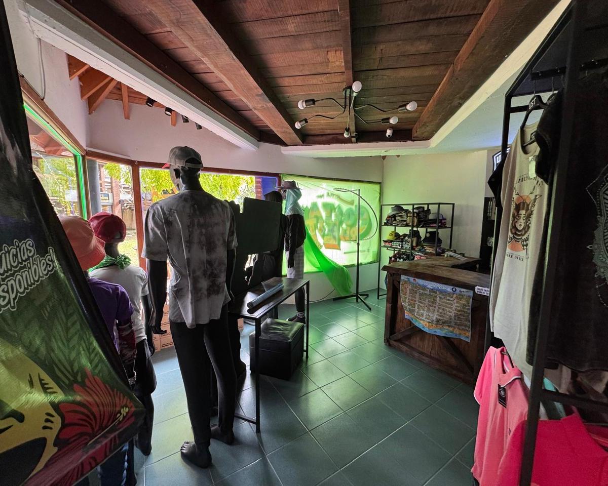 Local en Venta en Costa del Este 4