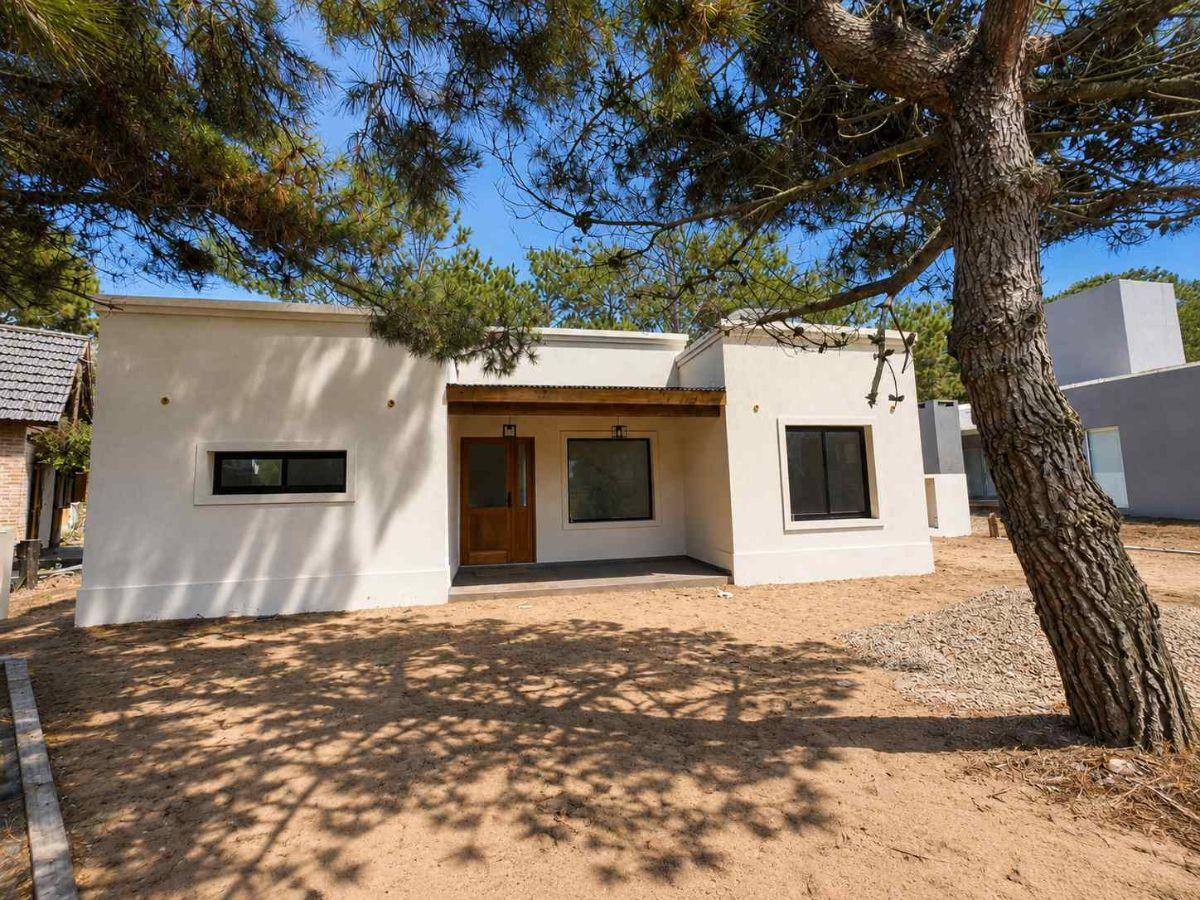 CASA EN VENTA EN COSTA DEL ESTE