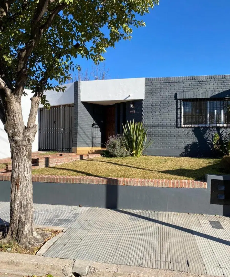 Casa en Parque Chacabuco 2