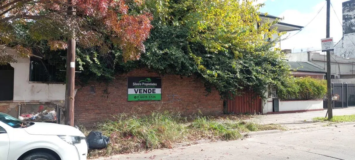 LOTE EN VENTA CASTELAR SUR 3