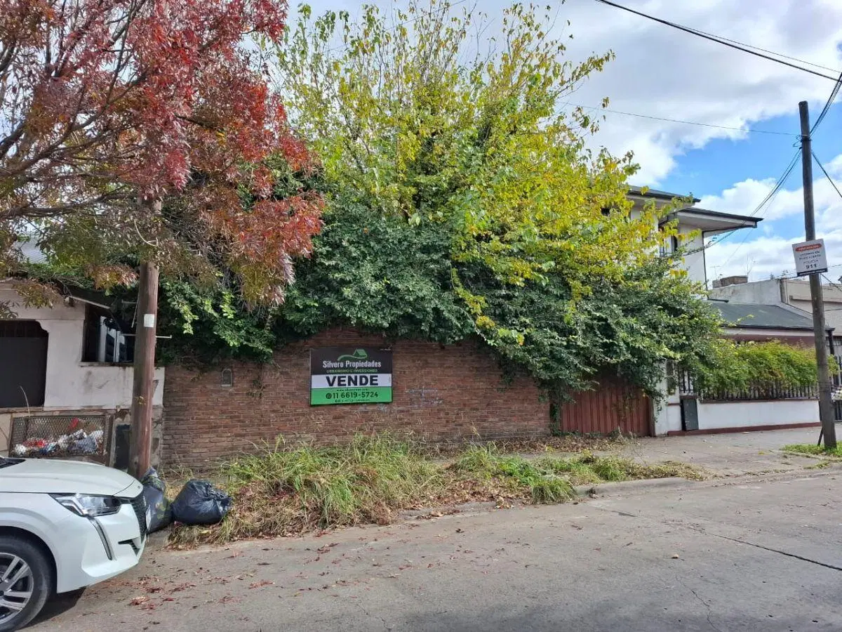 LOTE EN VENTA CASTELAR SUR 1