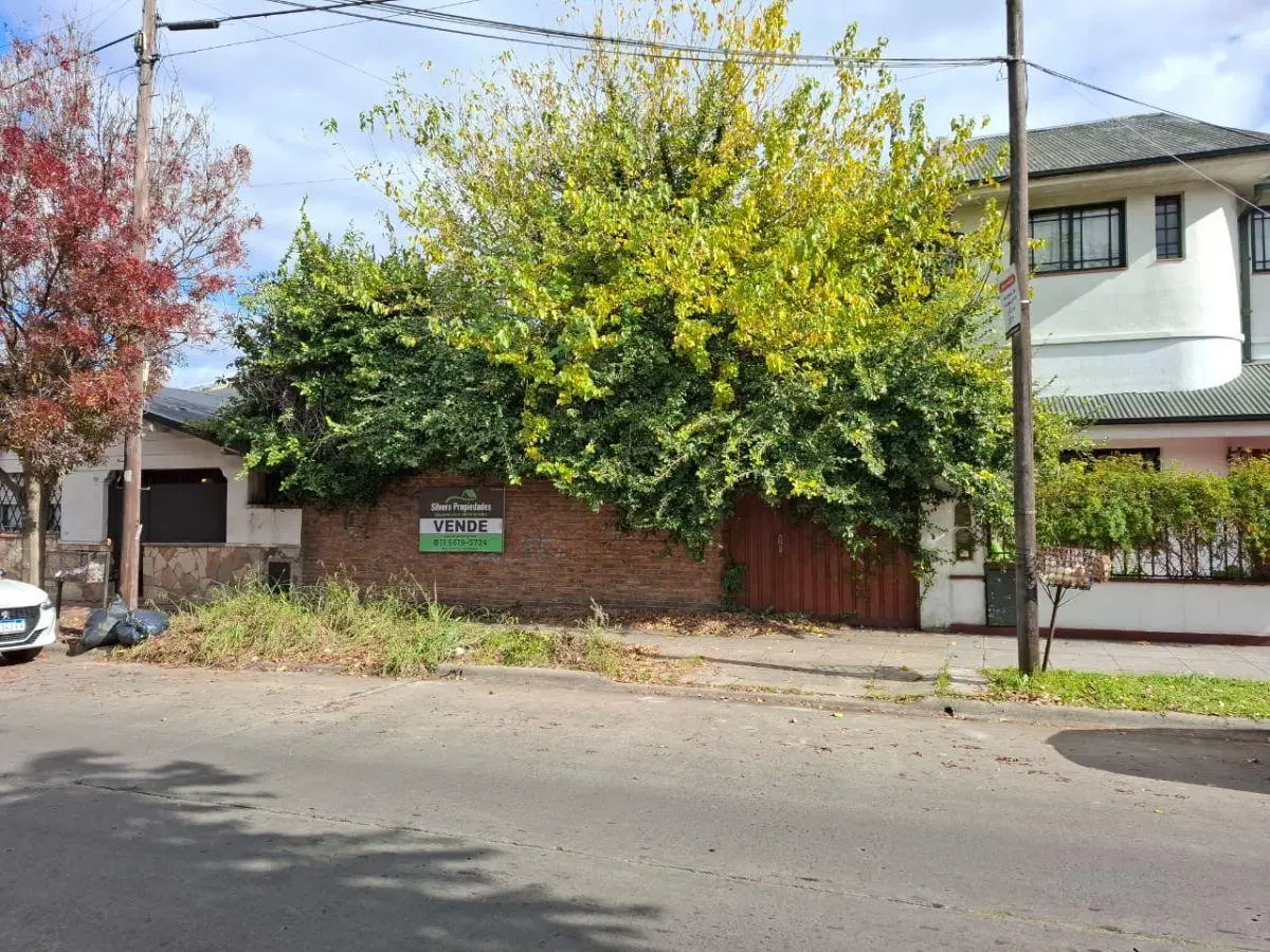 LOTE EN VENTA CASTELAR SUR 5