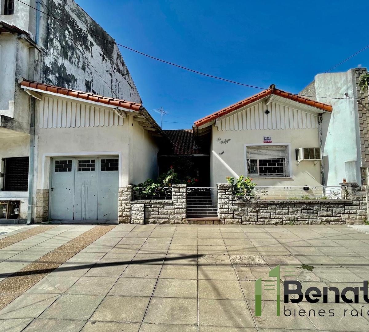 Casa 4 ambientes en LOTE PROPIO de 10 x 27.