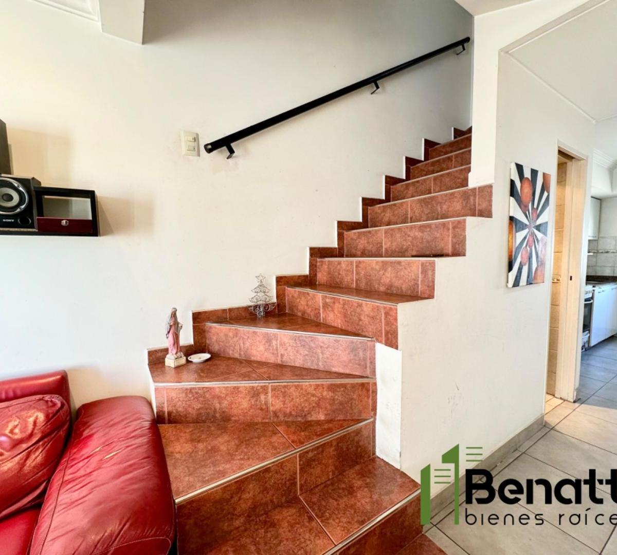 Foto de Departamento 3 amb. en venta c/balcón terraza y cochera, imagen 2