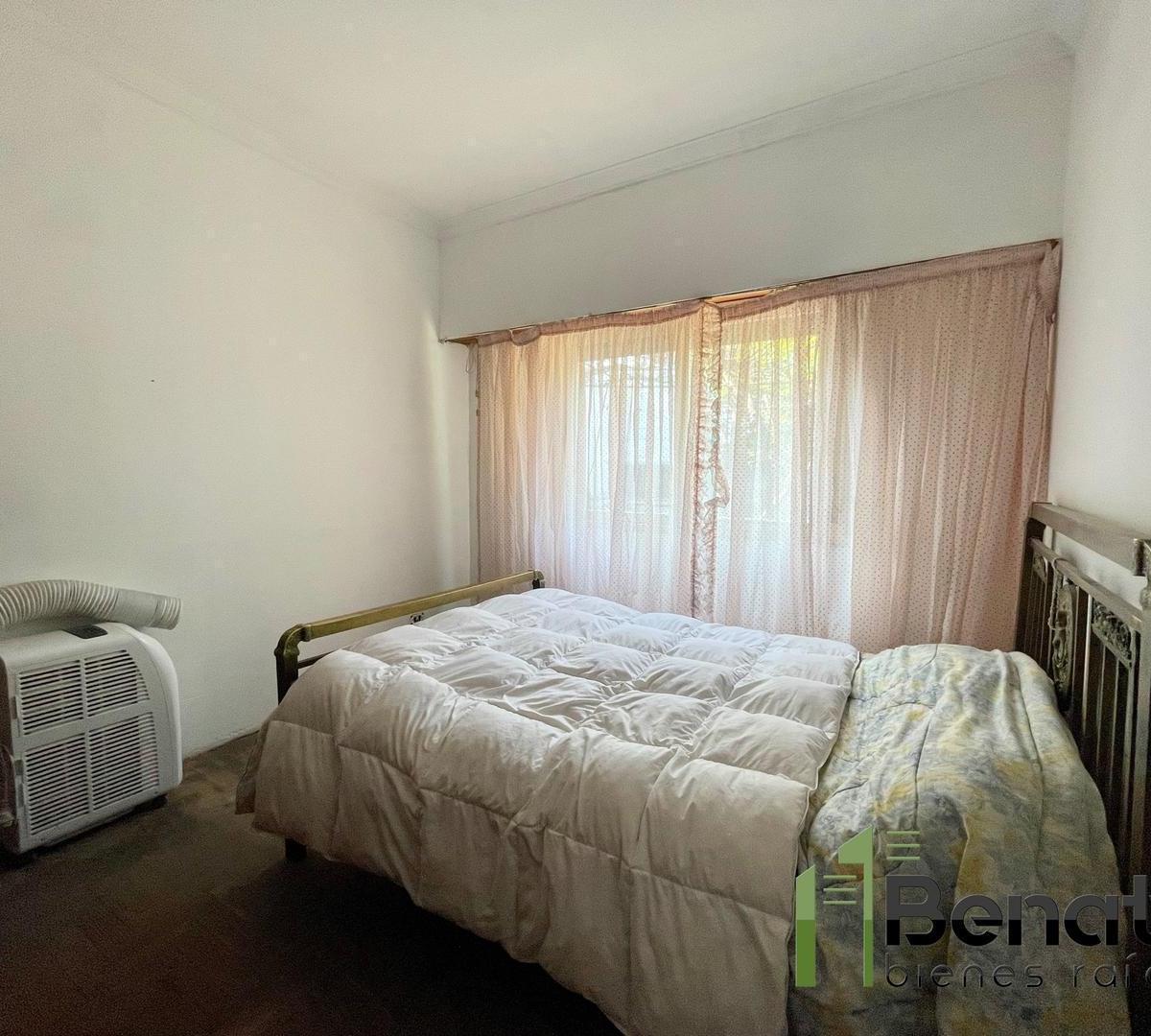 Foto de Casa 3 ambientes en lote propio con patio y cochera cubierta, imagen 2