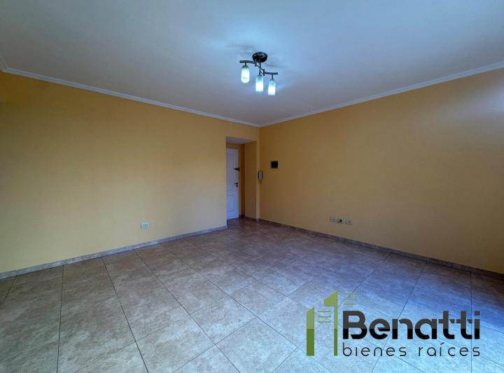 Depto. 2 amb. en PB en alquiler con amplio patio 4
