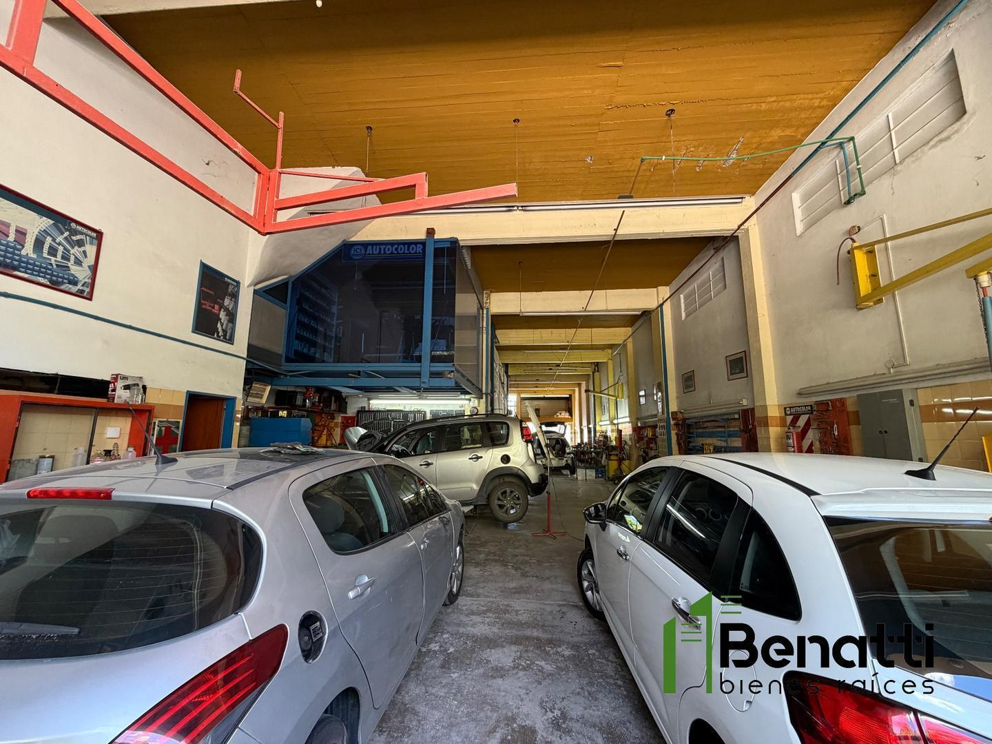 Foto de VENTA EN BLOCK. Galpón + Departamento 3 ambientes., imagen 2