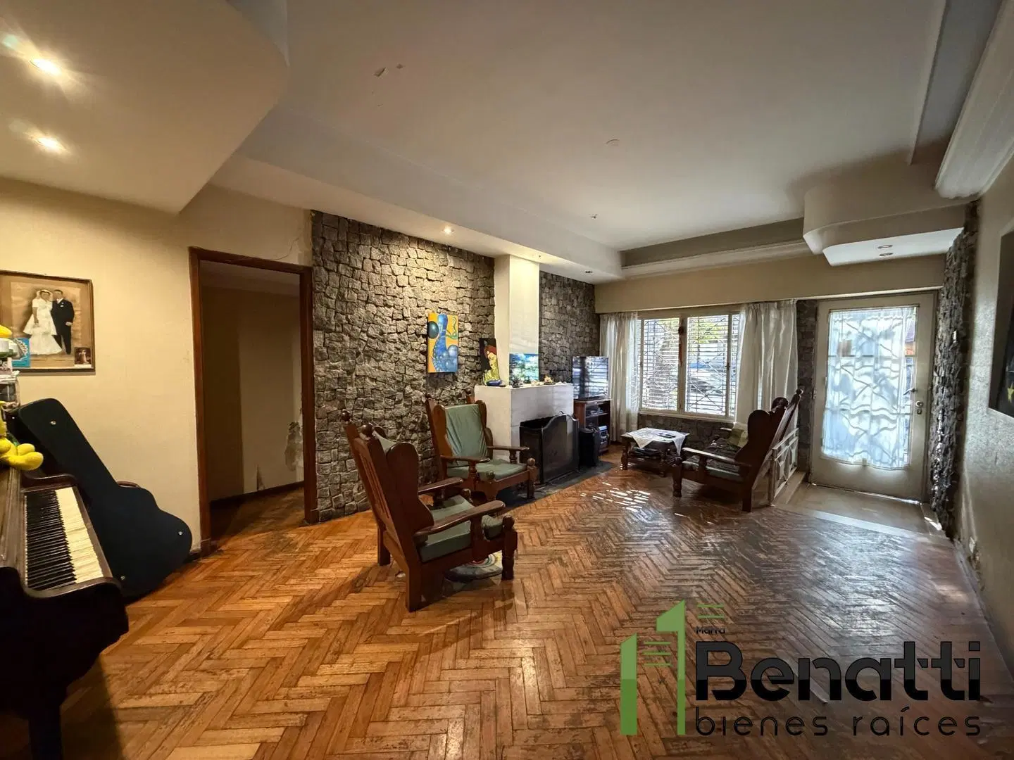Casa 5 ambientes en lote propio en VILLA LURO. VENTA 2