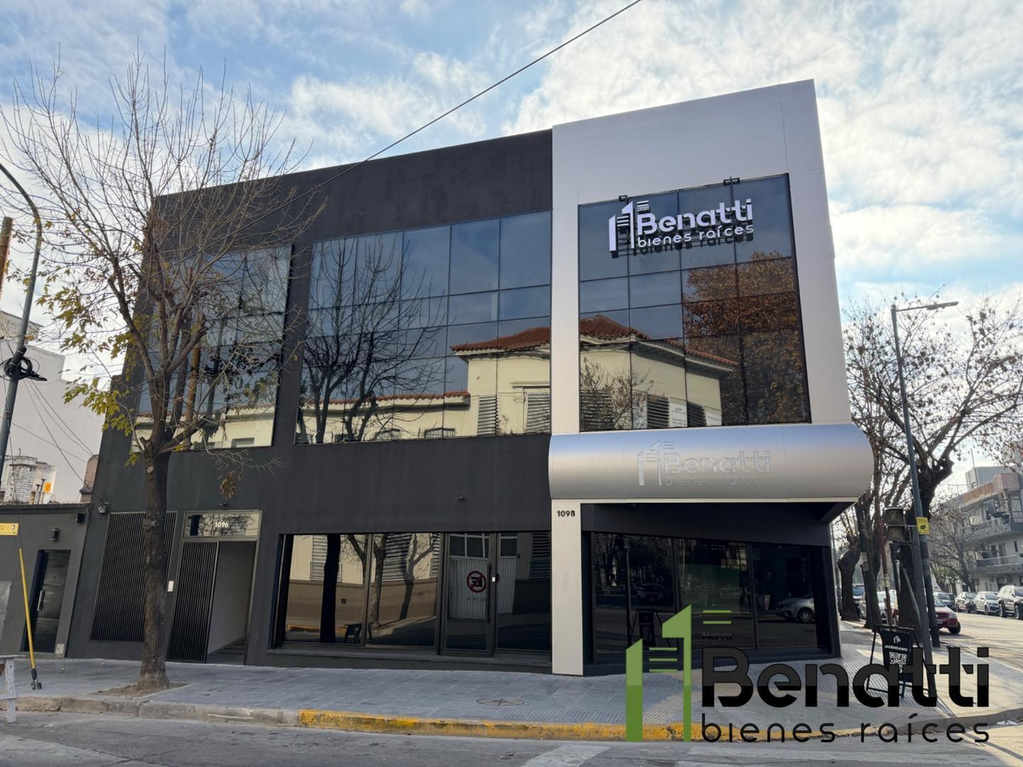 OFICINA COMERCIAL A ESTRENAR. 126 M2 TOTALES
