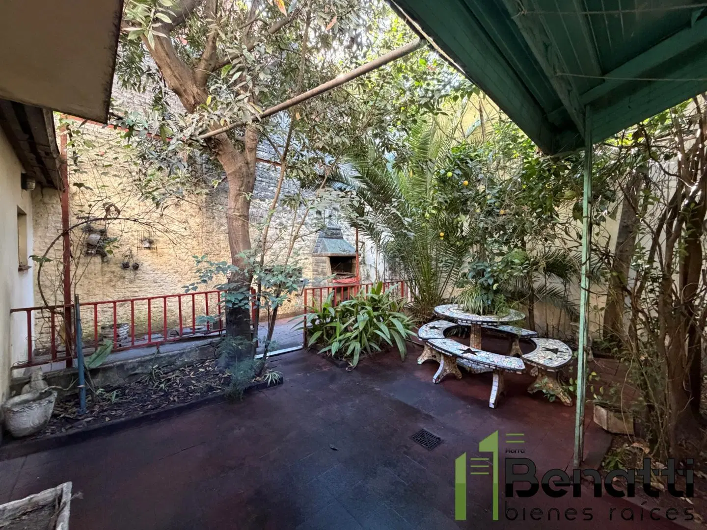 Casa en VENTA Villa Luro, 4 amb con garaje/ patio/ terrazas 2