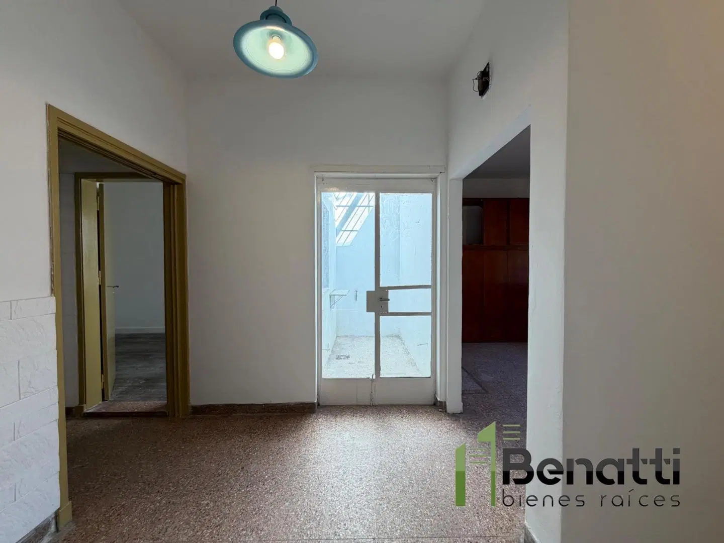 PH tipo casa 3 ambientes al frente con amplia terraza 5