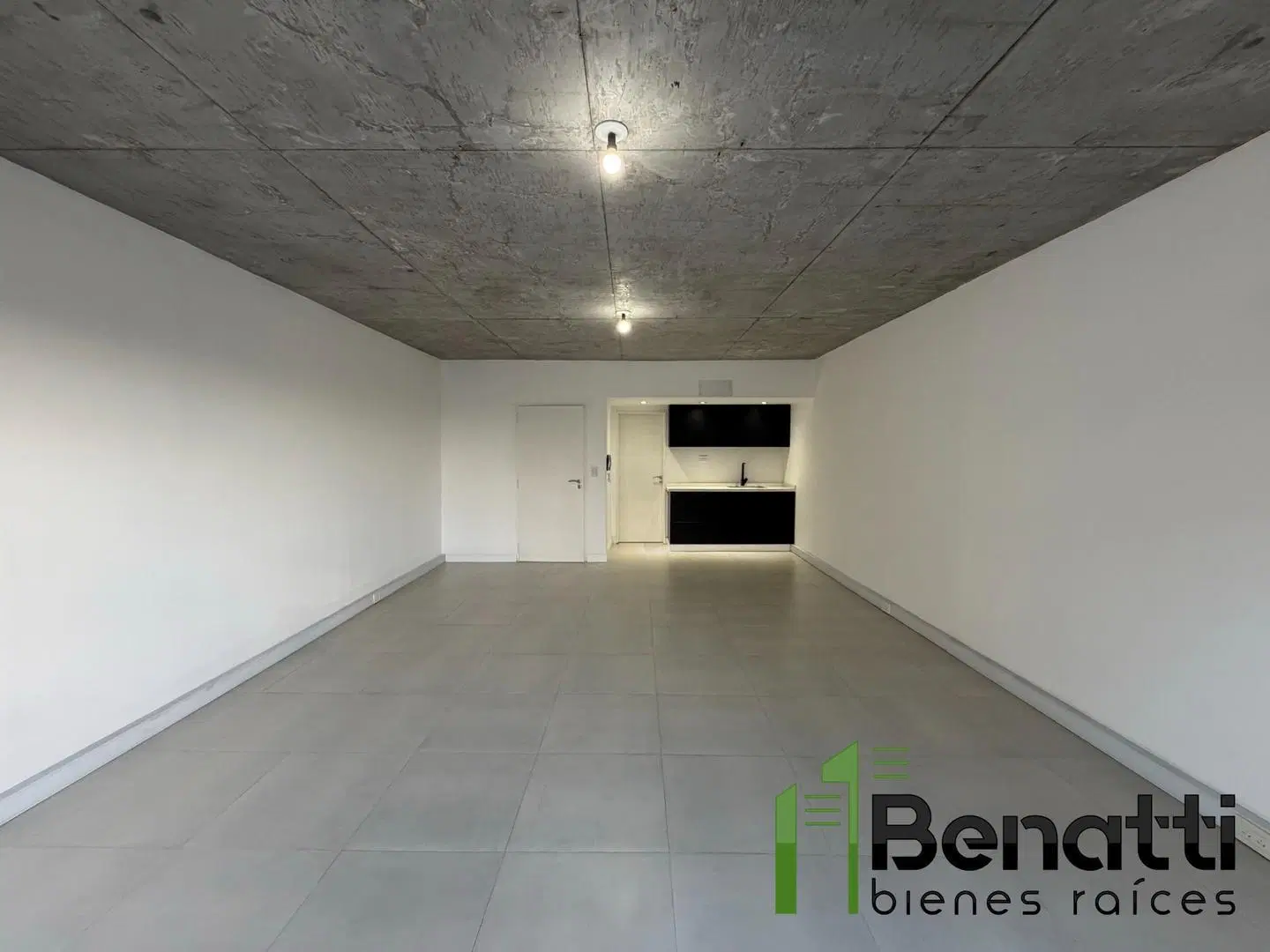 ALQUILER OFICINA COMERCIAL A ESTRENAR. RAMOS MEJIA 2