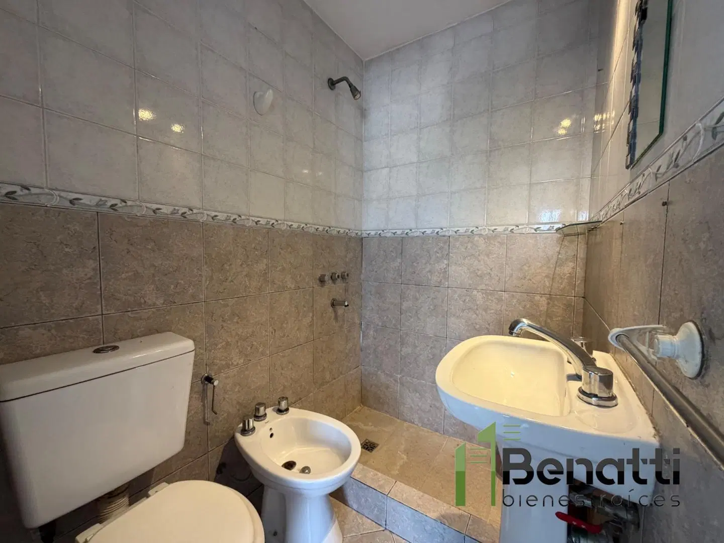 Departamento tipo loft 2 ambientes con balcón en alquiler 5
