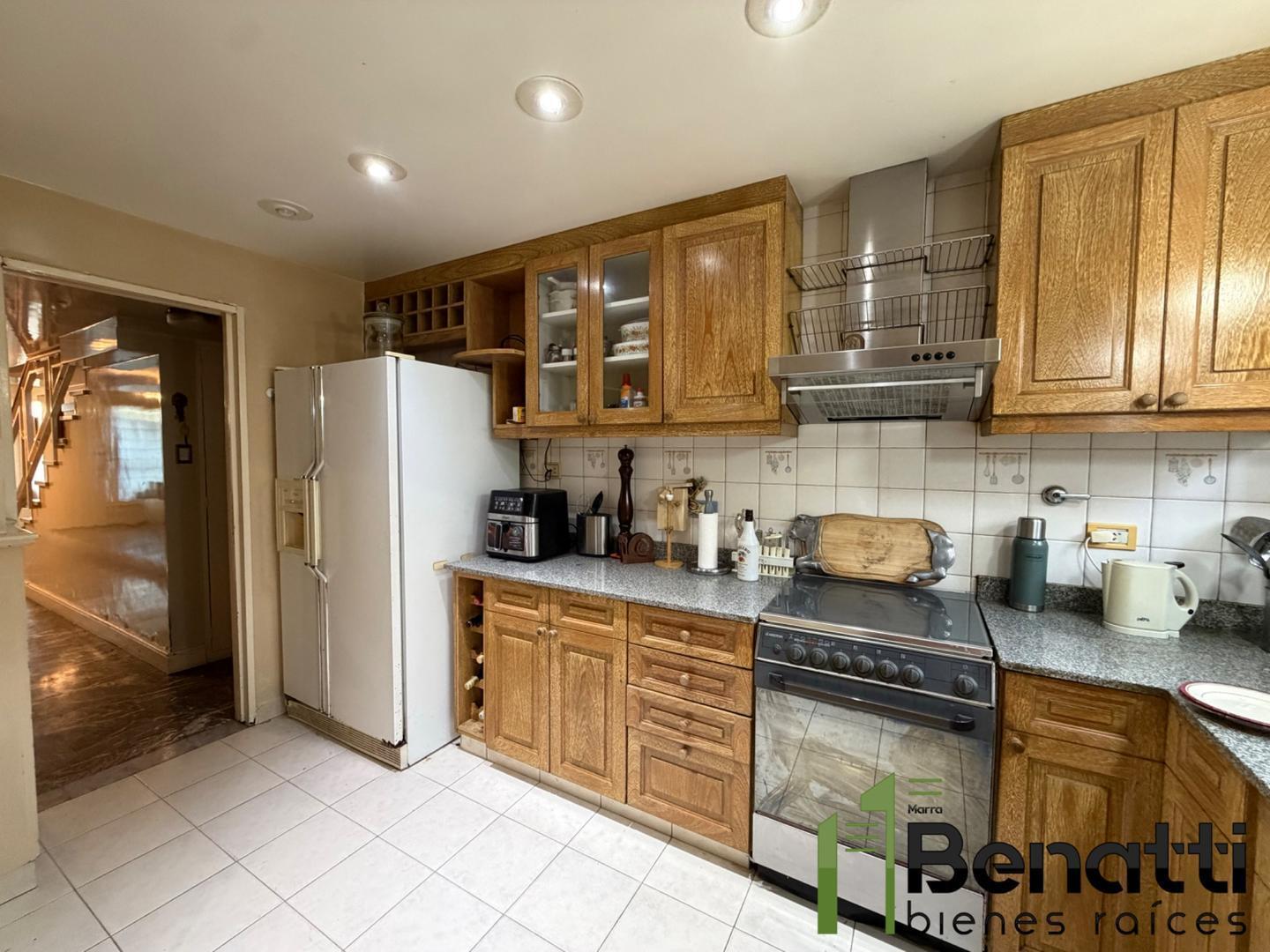 Foto de CASA 4 AMBIENTES CON JARDIN Y GARAJE EN VENTA., imagen 1