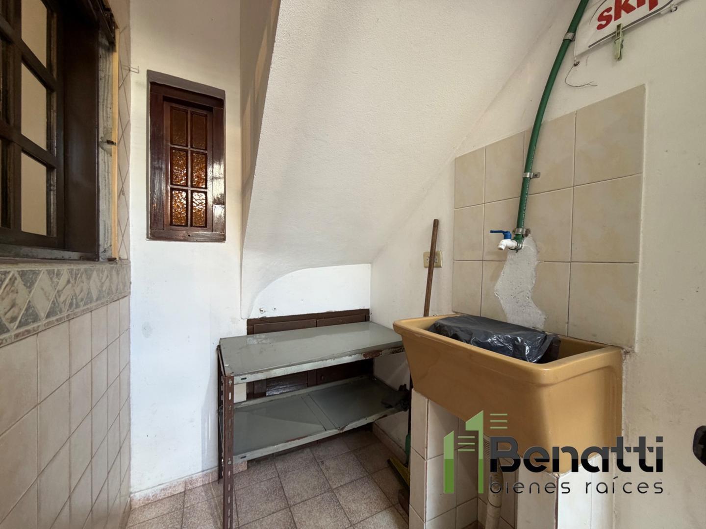 Foto de PH tipo dúplex 3 amb. c/dos patios y dos baños en San Justo, imagen 5