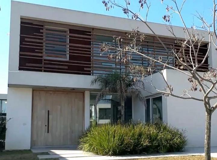 Alquiler Casa en Los Castaños Nordelta 3 dormitorios 2