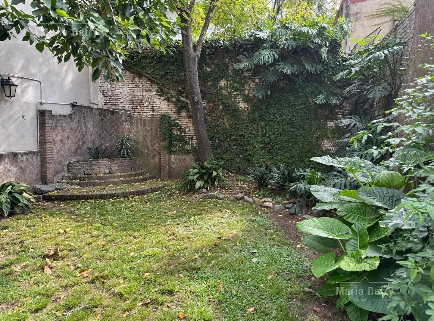 Alquiler anual Departamento 2 ambientes en Laprida y Juncal 5