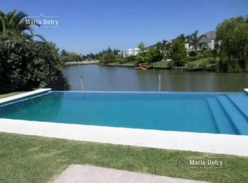 Alquiler anual casa Barrancas del Lago 4 dormitorios 3