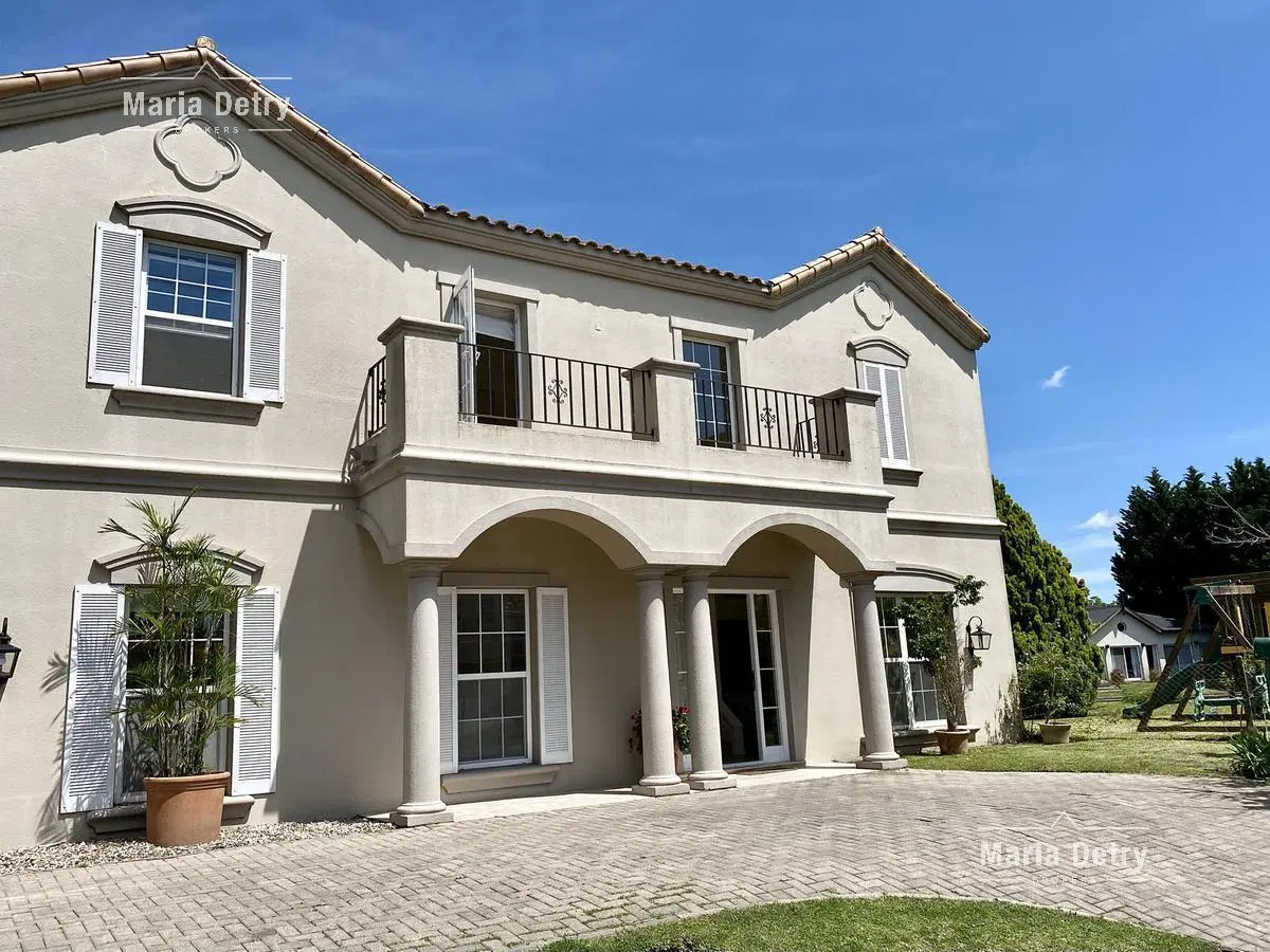 Venta casa Barrancas del Lago 4 dormitorios al Lago 4