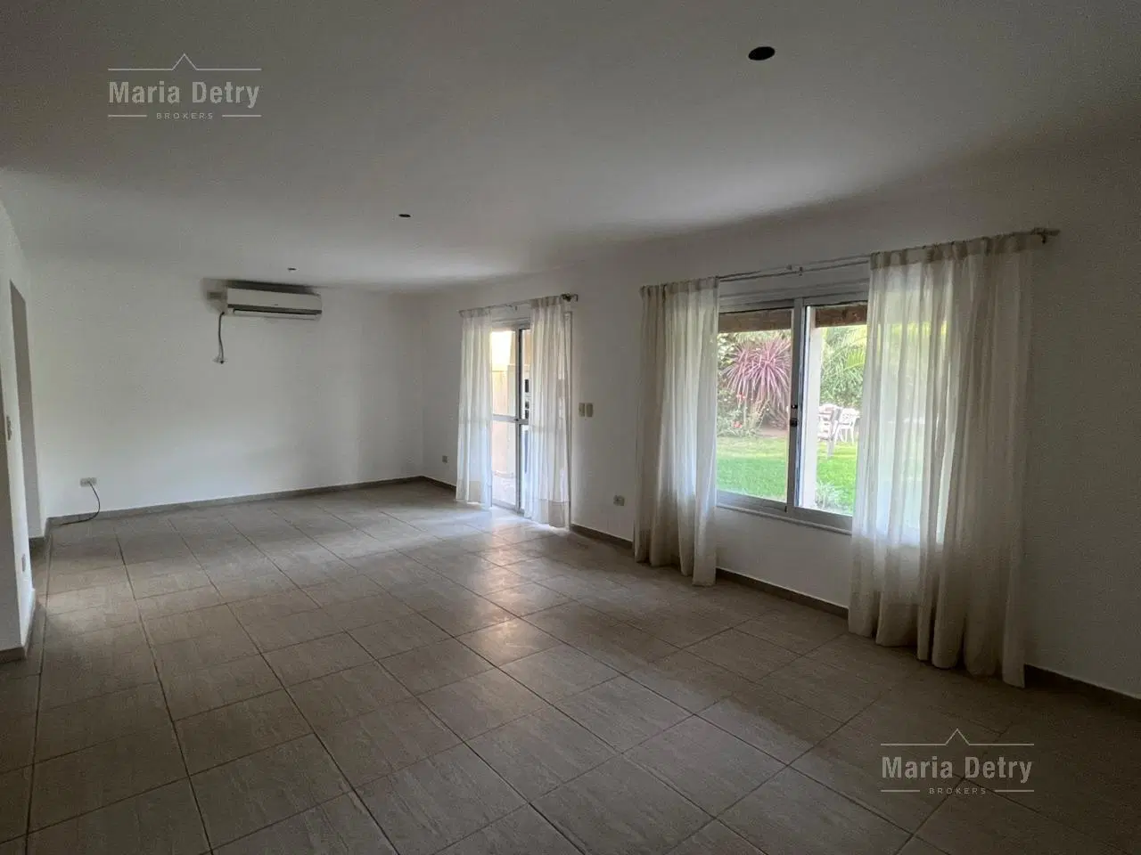 Casa en Santa Teresa 350 Venta con Renta 4
